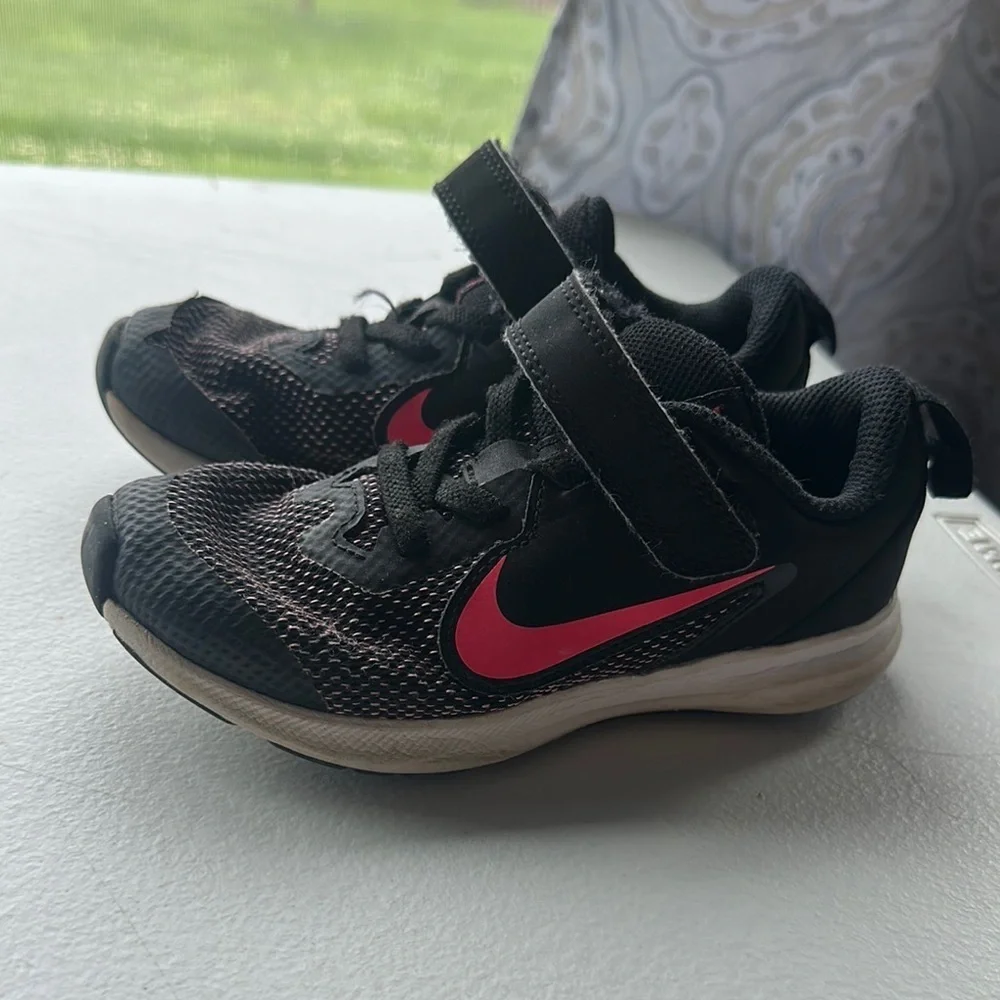 Nike Black and Pink Sneakers with Mesh Upper
